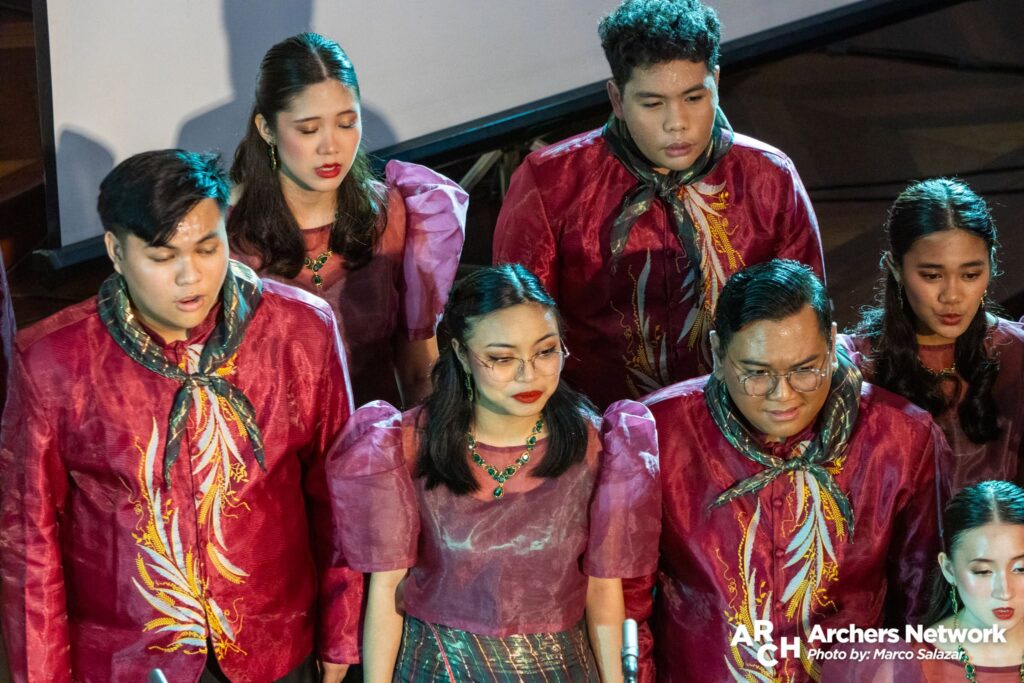 dlsu chorale performing members performance de la salle university